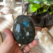 The Goddess’s Crystal: Labradorite (Crystal of Transformation)