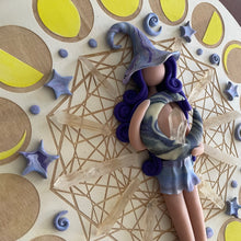 The Moon Phase Witch: I release the past and embrace the present