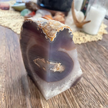 The Goddess’s Crystal: Agate Book End (Single)