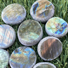 The Goddess’s Crystal: Labradorite Seer Stone