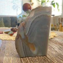 The Goddess’s Crystal: Agate Book End (Single)