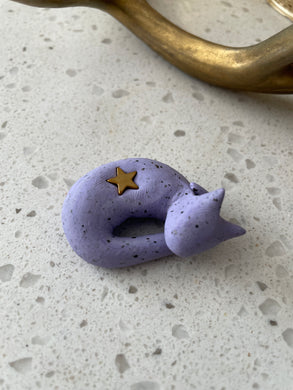 The Goddess’s Familiar: Star Gazer Kitty