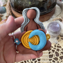 The Luna Sol Goddess: I am as radiant and strong as the sun, and I trust my intuition like the phases of the moon~☀️🌙