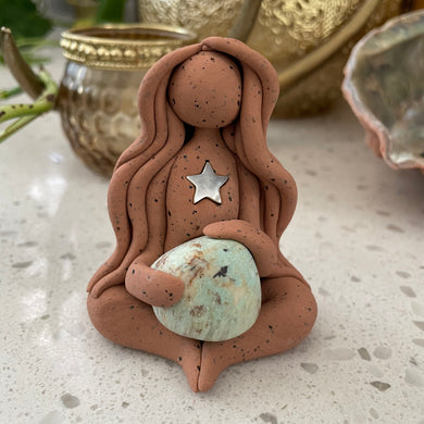 The Star Gazer Goddess: I am a radiant star, shining my unique light upon the world.