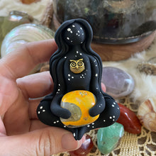 The Cosmic Wisdom Goddess: I embrace the wisdom within myself and others