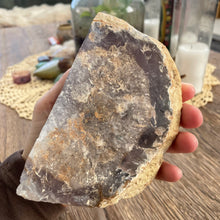 The Goddess’s Crystal: Agate Book End (Single)