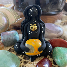 The Cosmic Wisdom Goddess: I embrace the wisdom within myself and others