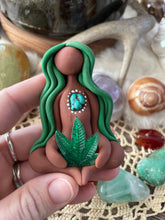 The Herbal Healer Goddess: I am able to create new possibilities and change🌿